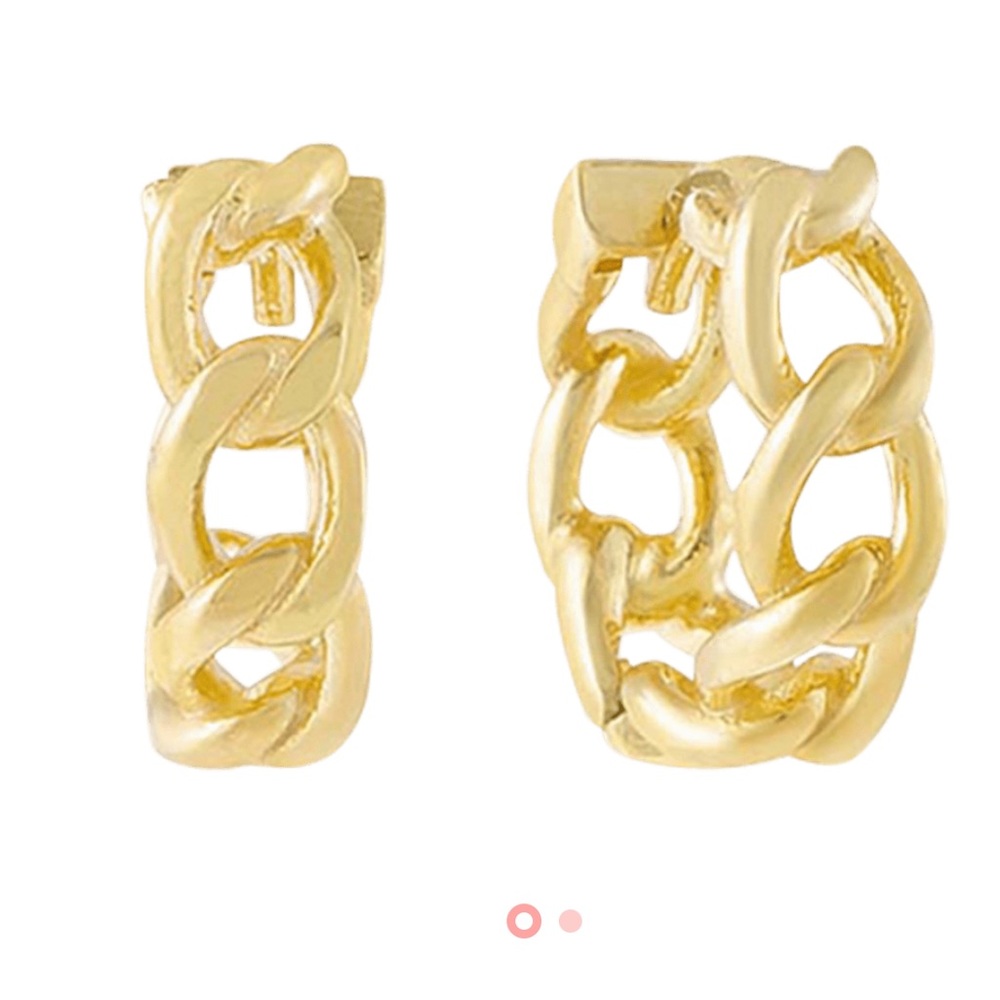 Baby Curb Link Huggie Earrings